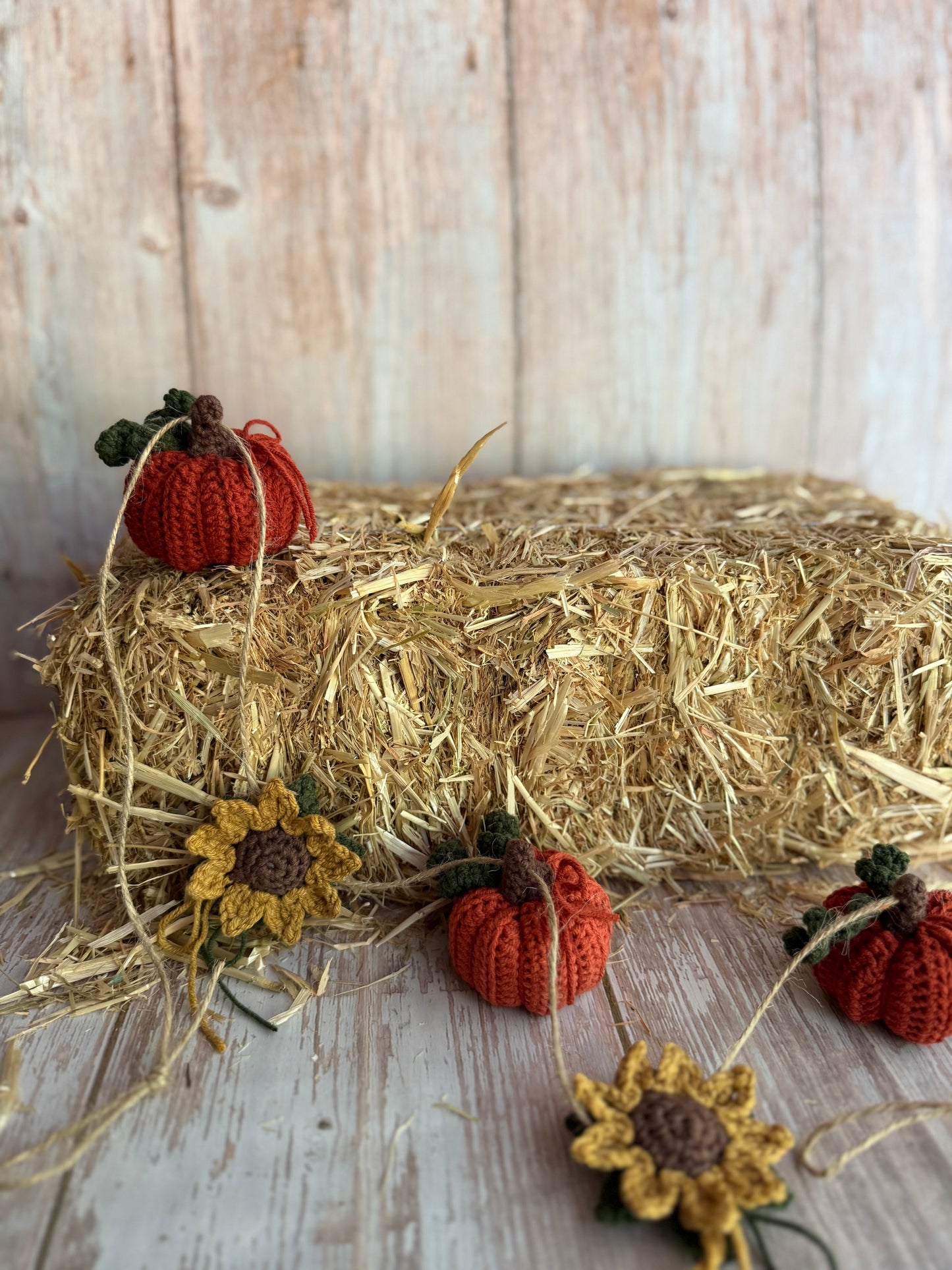 Autumn Harvest Crochet Garland, Handmade Fall Garland Rustic Pumpkins & Sunflowers, Cozy Crochet Fall Garland Pumpkins & Blooms, Rustic Pumpkin & Sunflower Garland, Autumn Home Decor, Handmade Crochet Fall Garland Farmhouse Style