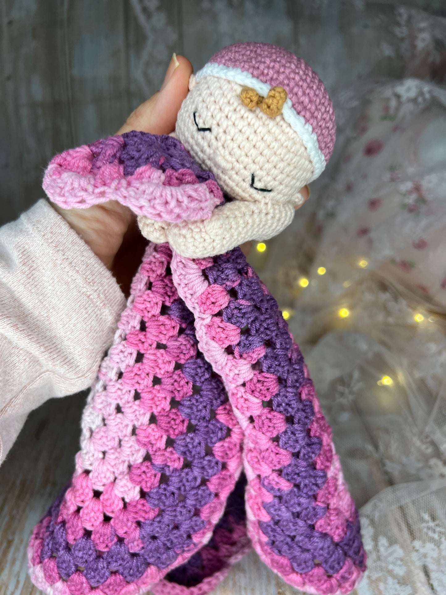 Little Baby Lovey Blanket, Handmade Lovey, Readymade, Handcrafted Snuggler, Handmade Toys, Custom Baby Gifts, Artisan Crochet Toys, Artisanal Baby Shower Presents