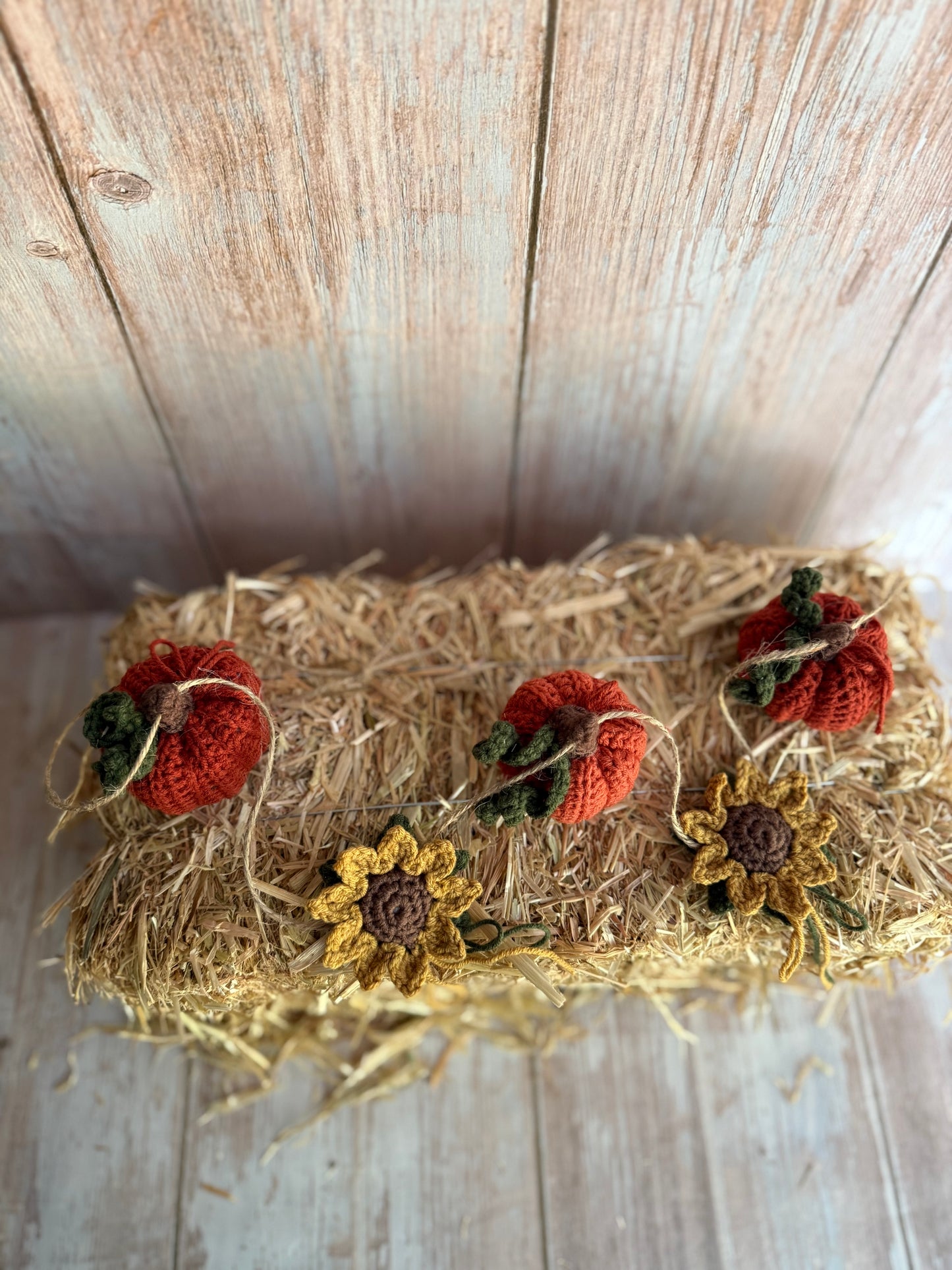 Autumn Harvest Crochet Garland, Handmade Fall Garland Rustic Pumpkins & Sunflowers, Cozy Crochet Fall Garland Pumpkins & Blooms, Rustic Pumpkin & Sunflower Garland, Autumn Home Decor, Handmade Crochet Fall Garland Farmhouse Style
