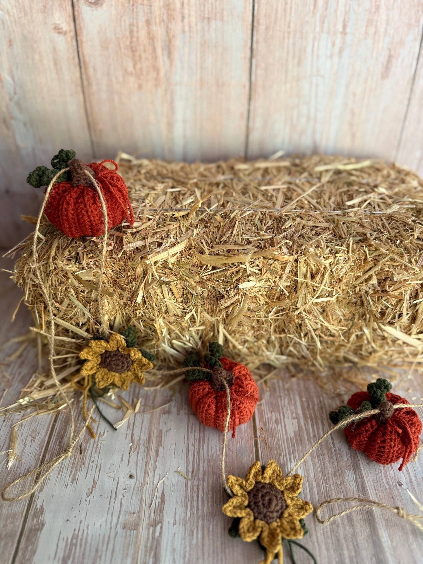 Autumn Harvest Crochet Garland, Handmade Fall Garland Rustic Pumpkins & Sunflowers, Cozy Crochet Fall Garland Pumpkins & Blooms, Rustic Pumpkin & Sunflower Garland, Autumn Home Decor, Handmade Crochet Fall Garland Farmhouse Style