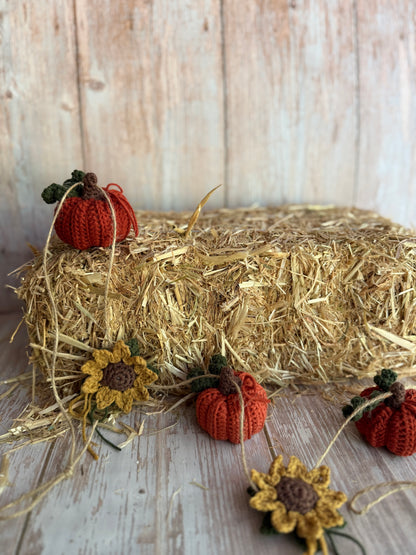 Autumn Harvest Crochet Garland, Handmade Fall Garland Rustic Pumpkins & Sunflowers, Cozy Crochet Fall Garland Pumpkins & Blooms, Rustic Pumpkin & Sunflower Garland, Autumn Home Decor, Handmade Crochet Fall Garland Farmhouse Style