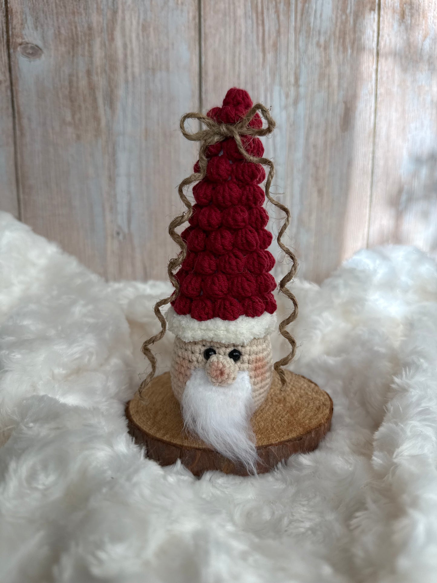 Crocheted Santa Gnome Ornament, Rustic Christmas Santa Decoration, Handmade Santa Gnome with Wooden Base, Crochet Santa Claus – Farmhouse Holiday Decor, Nordic Style Santa Gnome