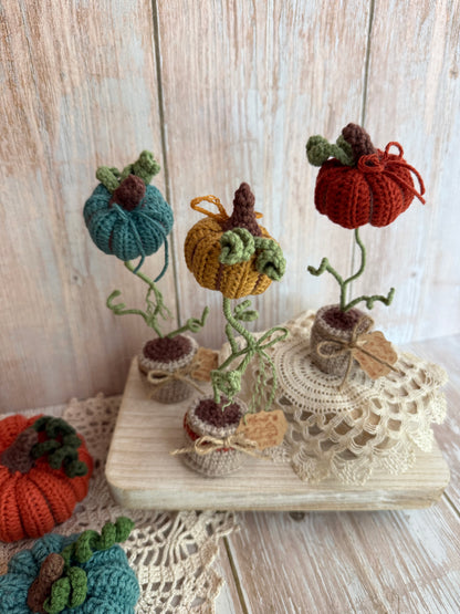 Crochet Pumpkin Plant in Pot, Fall Home Decor, Autumn Decoration, Mini Pumpkin Plant Crochet Decoration, Rustic Crochet Pumpkin in Pot, Handmade Fall Pumpkin Pot Accent, Crochet Pumpkin Farmhouse Style