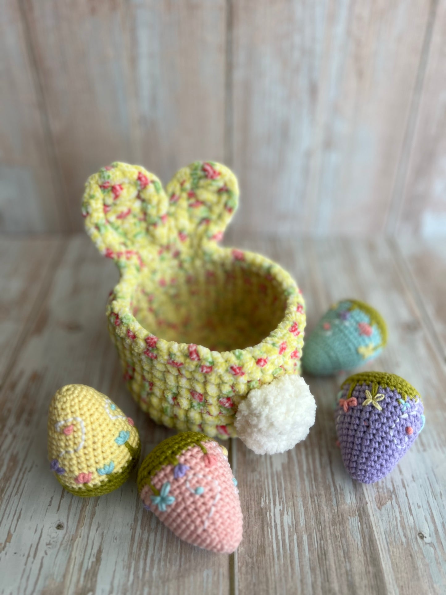 Handmade Plush Bunny Basket – Soft Easter Decoration with Pom-Pom Tail