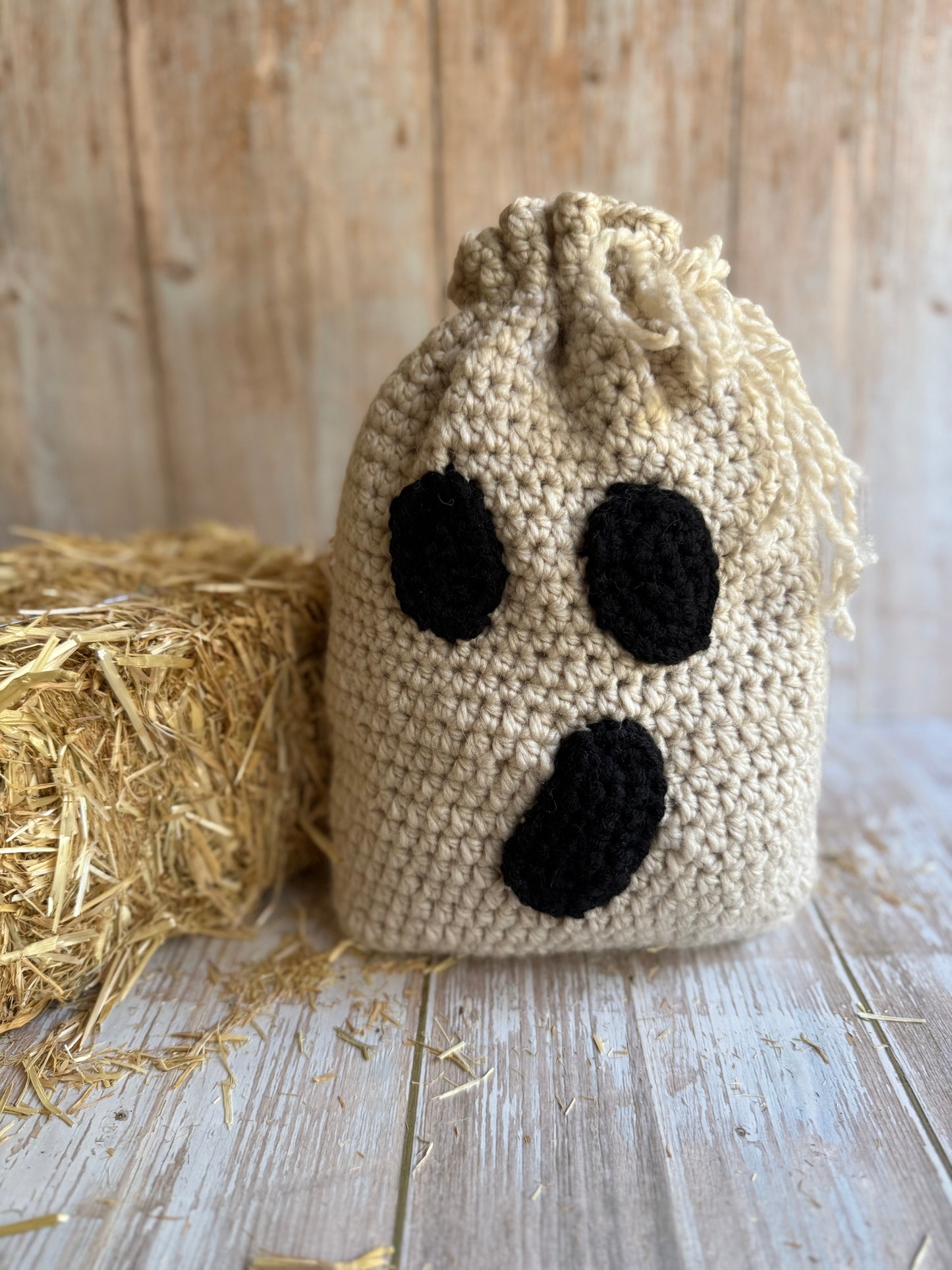 Handmade Crochet Scarecrow, Fall Home Decor, Rustic Autumn Accent, Crochet Scarecrow Decoration, Farmhouse Fall Decor, Harvest Season Gift, Adorable Stuffed Spooky Characters, Silly Scarecrows