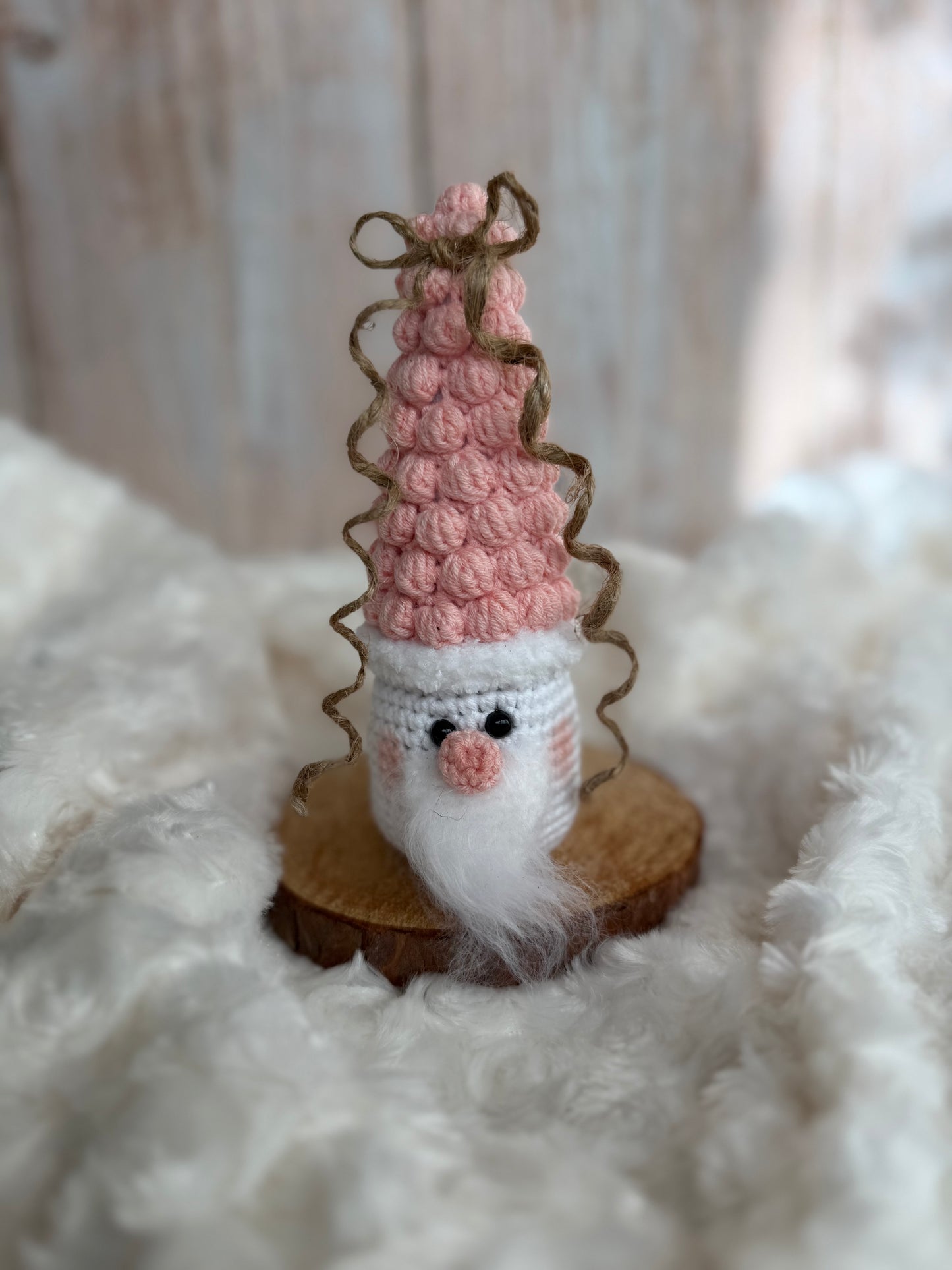 Crocheted Santa Gnome Ornament, Rustic Christmas Santa Decoration, Handmade Santa Gnome with Wooden Base, Crochet Santa Claus – Farmhouse Holiday Decor, Nordic Style Santa Gnome