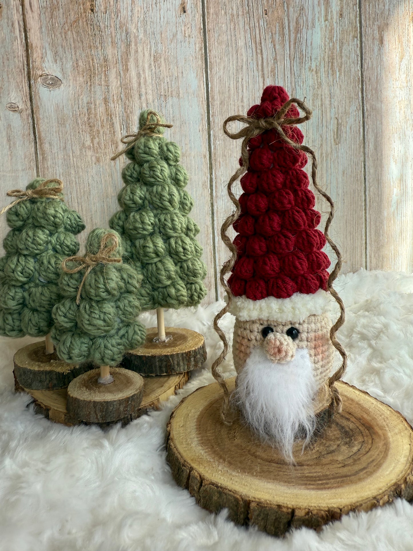 Crocheted Santa Gnome Ornament, Rustic Christmas Santa Decoration, Handmade Santa Gnome with Wooden Base, Crochet Santa Claus – Farmhouse Holiday Decor, Nordic Style Santa Gnome