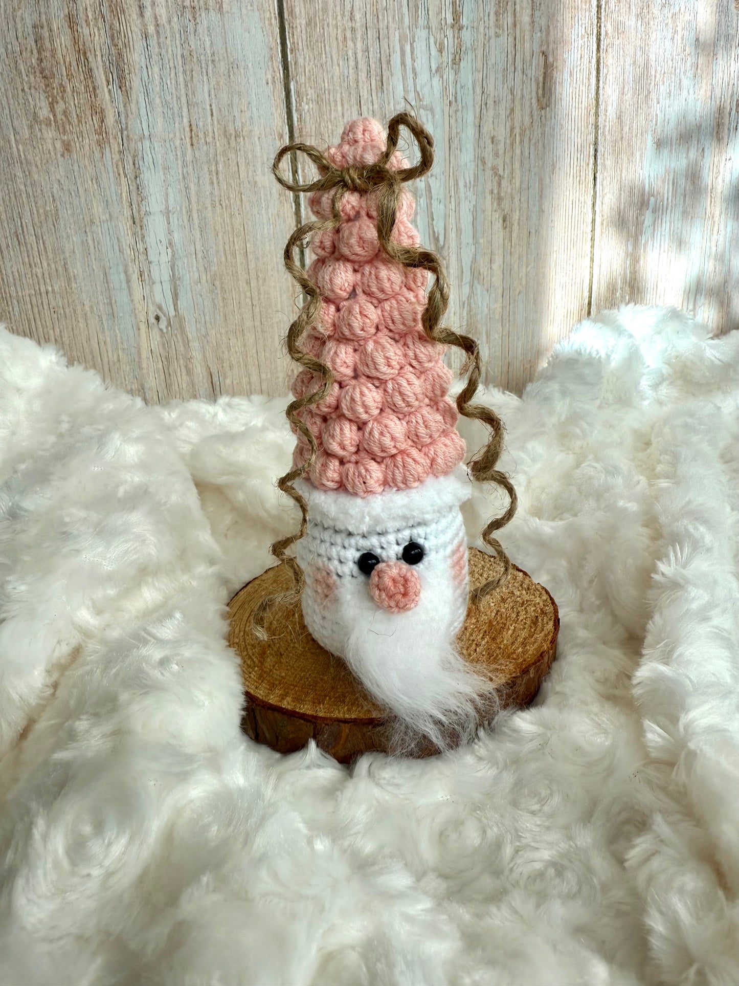 Crocheted Santa Gnome Ornament, Rustic Christmas Santa Decoration, Handmade Santa Gnome with Wooden Base, Crochet Santa Claus – Farmhouse Holiday Decor, Nordic Style Santa Gnome