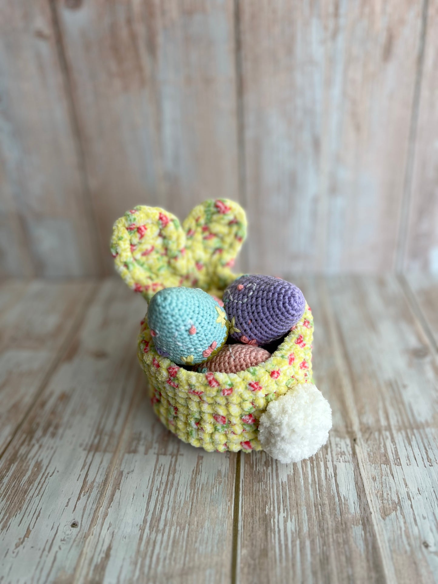 Handmade Plush Bunny Basket – Soft Easter Decoration with Pom-Pom Tail