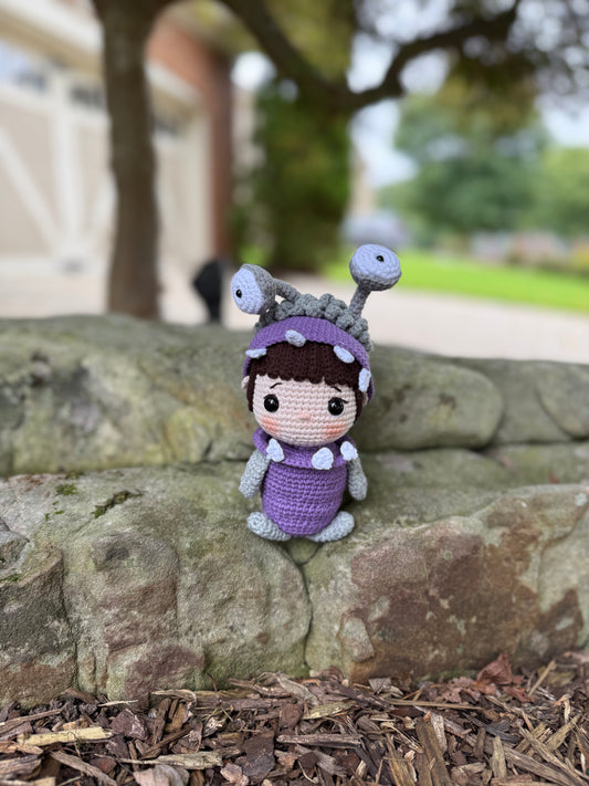 Little Boo in Monster Costume – Hand-Crocheted Amigurumi Doll, Monster Boo – Adorable Hand-Crocheted Doll, Boo in Disguise – Handmade Crochet Collectible, Unique Gift Idea, Birthday Gift