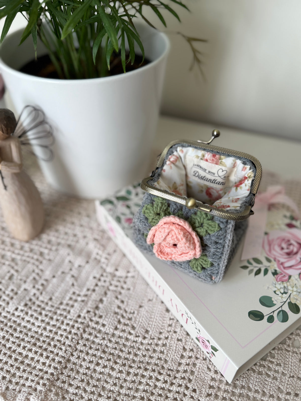 Vintage Floral Crochet Coin Purse with Pink Rose, Metal Frame & Floral Lining