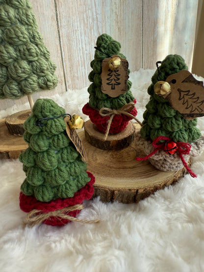 Handmade Crochet Christmas Tree Decor, Mini Crochet Christmas Tree Ornament Rustic Holiday Decor, Crocheted Holiday Tree Perfect for Shelves or Tabletop Display, Rustic Crochet Christmas Tree with Bell Accent, Miniature Crochet Christmas Tree